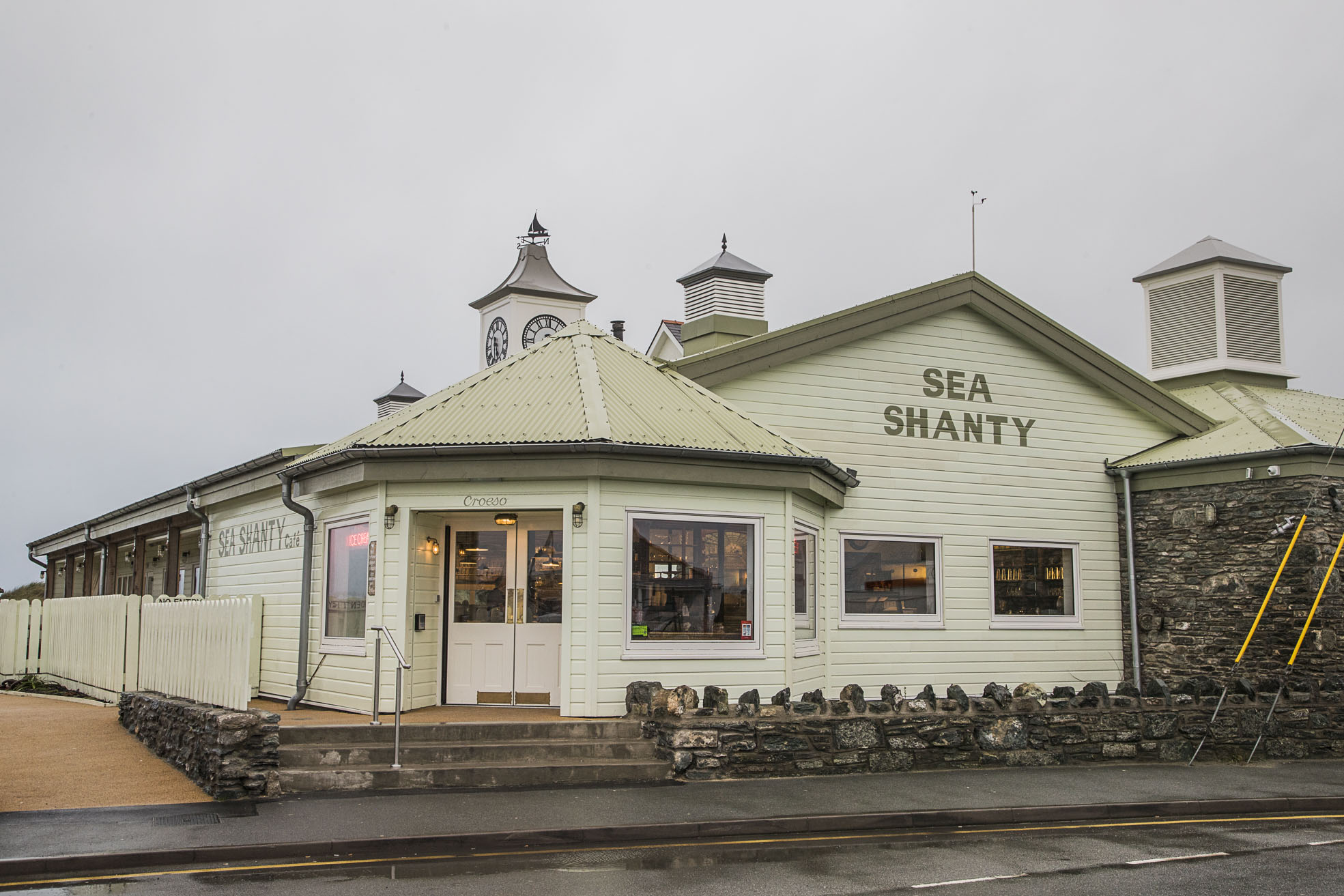 Sea Shanty Cafe,